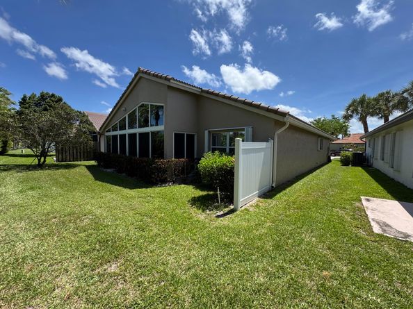 6693 Sun River Road, Boynton Beach FL 33437