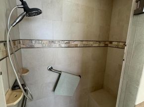 6693 Sun River Road, Boynton Beach FL 33437