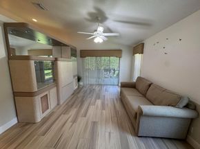 6693 Sun River Road, Boynton Beach FL 33437