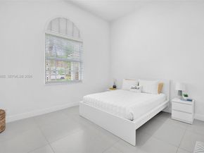2163 Bay Court, Weston FL 33326