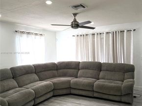 2432 SW 99th Way, Miramar FL 33025