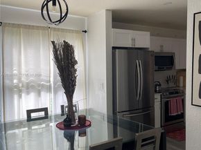 2432 SW 99th Way, Miramar FL 33025