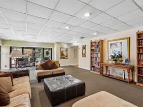 400 Commodore Drive 206, Plantation FL 33325