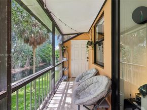 400 Commodore Drive 206, Plantation FL 33325