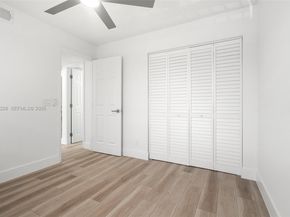 10130 Sunrise Lakes Boulevard 210, Sunrise FL 33322