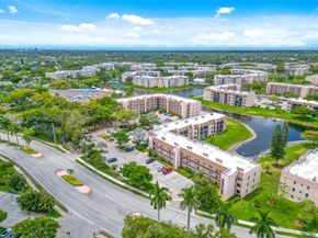 10130 Sunrise Lakes Boulevard 210, Sunrise FL 33322