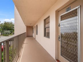 10130 Sunrise Lakes Boulevard 210, Sunrise FL 33322