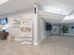 10130 Sunrise Lakes Boulevard 210, Sunrise FL 33322