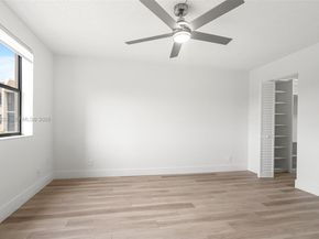 10130 Sunrise Lakes Boulevard 210, Sunrise FL 33322