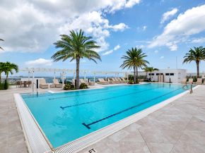 220 Lake Shore Drive 1813, Lake Park FL 33403