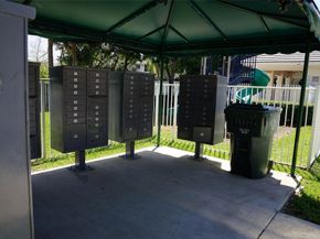 3024 NW 30th Way, Oakland Park FL 33311