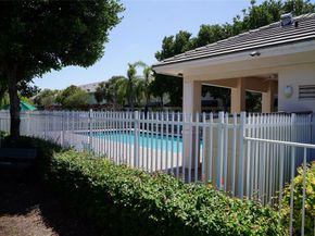 3024 NW 30th Way, Oakland Park FL 33311