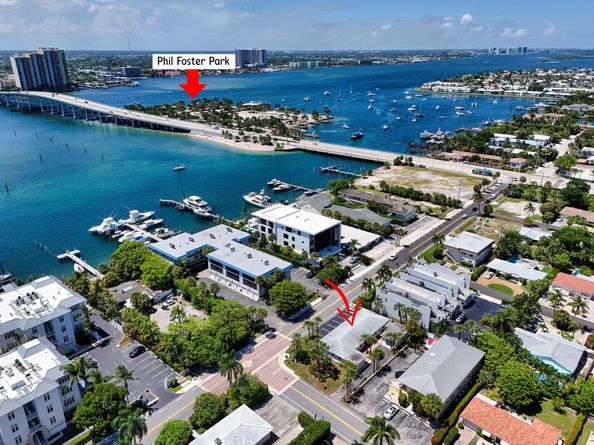 343 Bamboo Road 14, Palm Beach Shores FL 33404