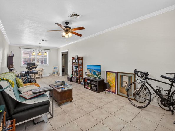 343 Bamboo Road 14, Palm Beach Shores FL 33404