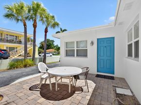 343 Bamboo Road 14, Palm Beach Shores FL 33404