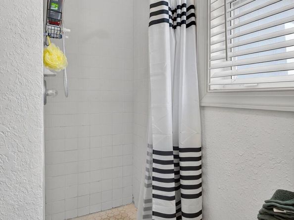 343 Bamboo Road 14, Palm Beach Shores FL 33404