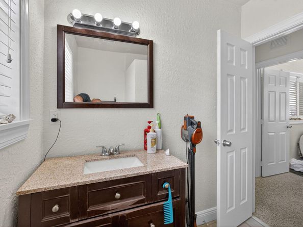343 Bamboo Road 14, Palm Beach Shores FL 33404