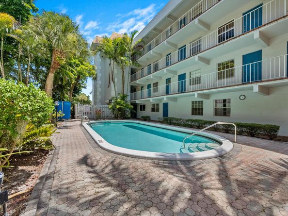 1407 NE 56th Street 210, Fort Lauderdale FL 33334