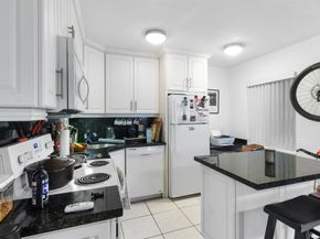 1801 NE 25th Avenue 13, Pompano Beach FL 33062