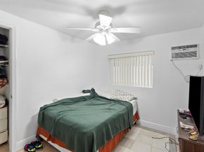 1801 NE 25th Avenue 13, Pompano Beach FL 33062