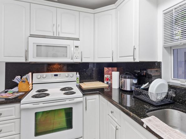 1801 NE 25th Avenue 13, Pompano Beach FL 33062