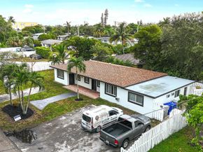 1801 NE 25th Avenue 13, Pompano Beach FL 33062