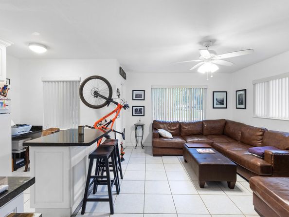 1801 NE 25th Avenue 13, Pompano Beach FL 33062