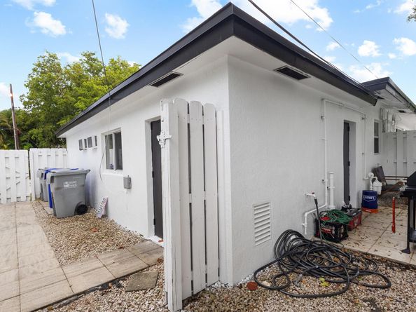 1801 NE 25th Avenue 13, Pompano Beach FL 33062