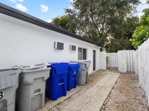 1801 NE 25th Avenue 13, Pompano Beach FL 33062