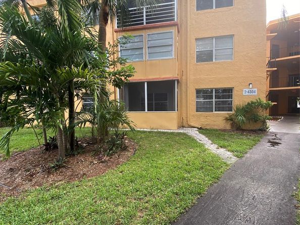 4304 NW 9th Ave 23B, Deerfield Beach FL 33064