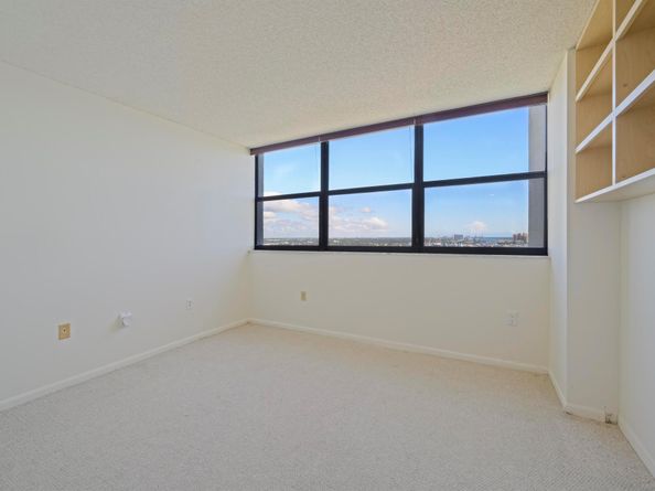 5600 N Flagler Drive 2507, West Palm Beach FL 33407