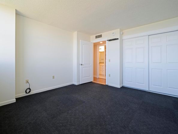 5600 N Flagler Drive 2507, West Palm Beach FL 33407