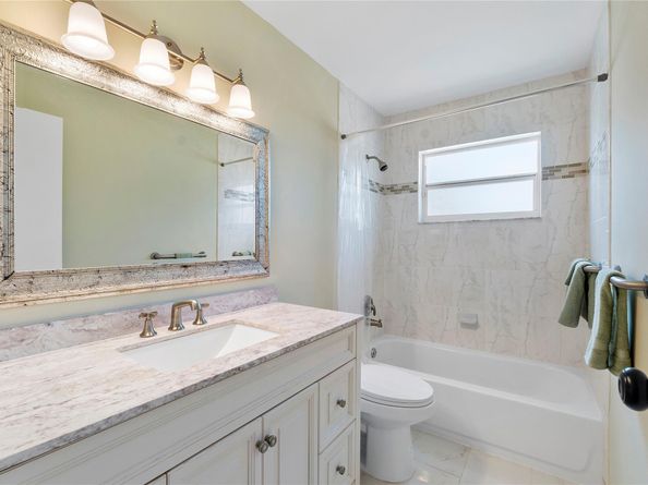 3811 NW 113th Ave, Sunrise FL 33323