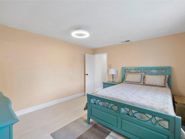 3811 NW 113th Ave, Sunrise FL 33323