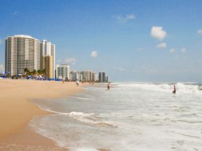 2700 N Ocean Drive 2504b, Singer Island FL 33404
