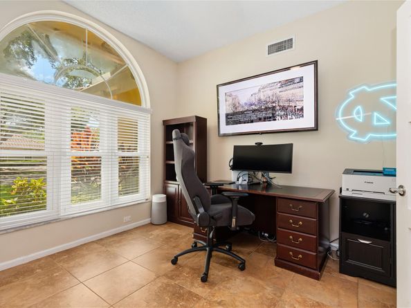 5815 NW 96th Dr, Parkland FL 33076
