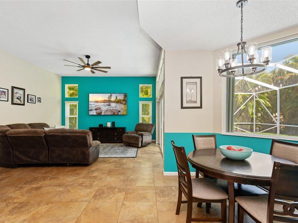 5815 NW 96th Dr, Parkland FL 33076
