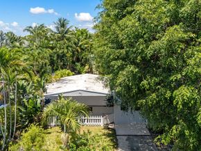 1637 N Victoria Park Road, Fort Lauderdale FL 33305