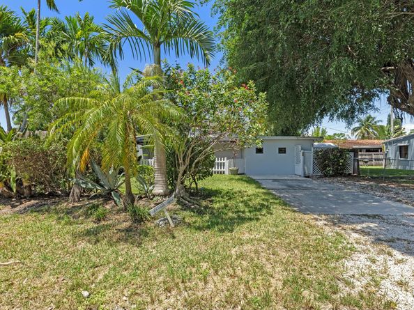 1637 N Victoria Park Road, Fort Lauderdale FL 33305