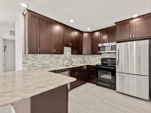 1637 N Victoria Park Road, Fort Lauderdale FL 33305