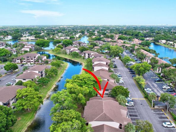 9953 Nob Hill Ct 9953, Sunrise FL 33351