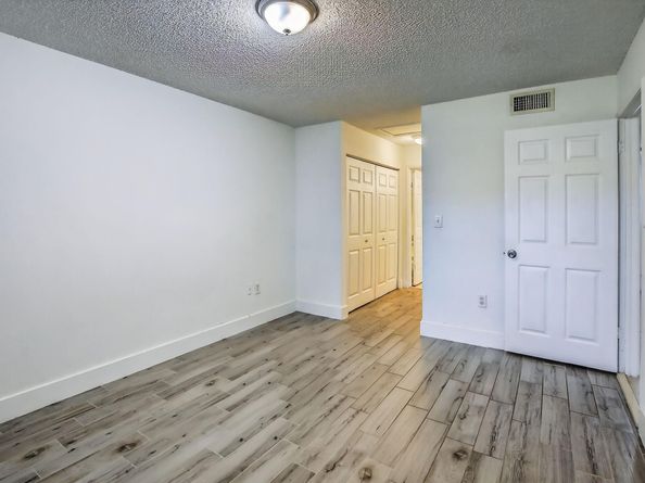 9953 Nob Hill Ct 9953, Sunrise FL 33351
