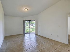 9953 Nob Hill Ct 9953, Sunrise FL 33351