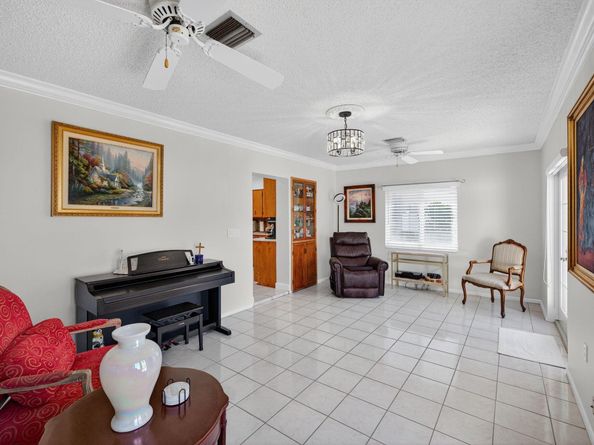 6360 Plunkett Street, Hollywood FL 33023