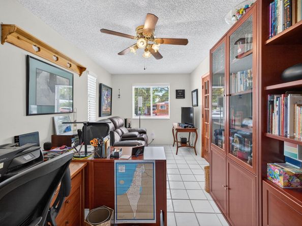 6360 Plunkett Street, Hollywood FL 33023