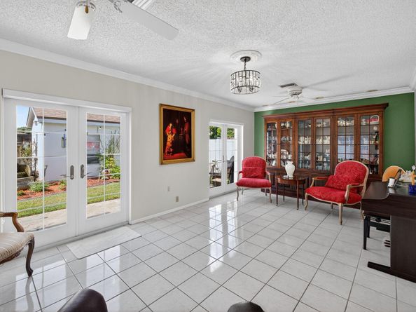 6360 Plunkett Street, Hollywood FL 33023