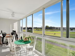 2802 Victoria Way E2, Coconut Creek FL 33066