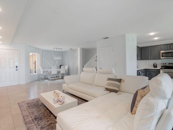 6242 Eaton Street, West Palm Beach FL 33411