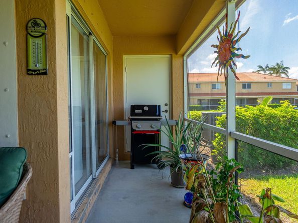 6242 Eaton Street, West Palm Beach FL 33411