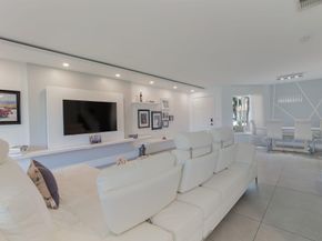 6242 Eaton Street, West Palm Beach FL 33411